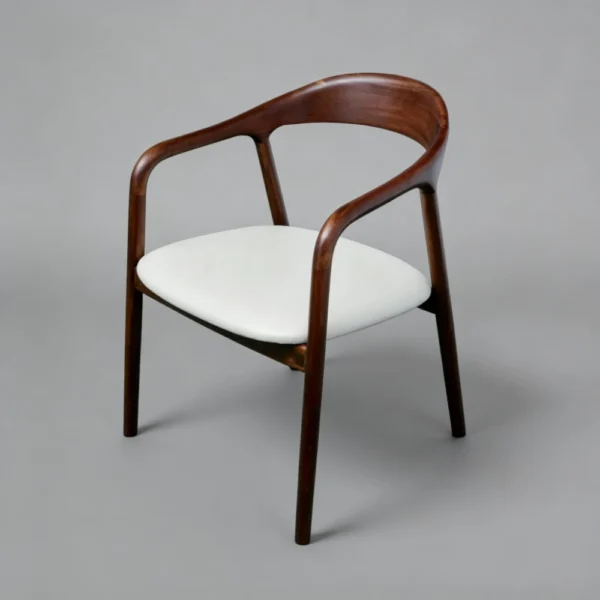 Alternative view of Standard dining chair